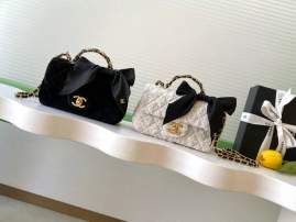 Picture of Chanel Handbags 2 _SKUfw239836195fw